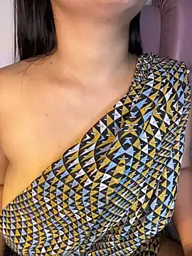 shara_queen1's Live XXX Chat