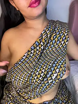 shara_queen1's Live XXX Chat
