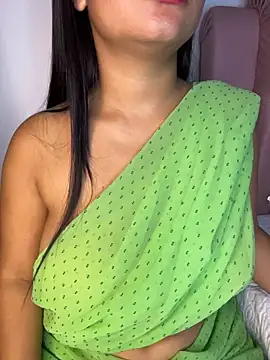 צ'אט XXX בשידור חי של shara_queen1