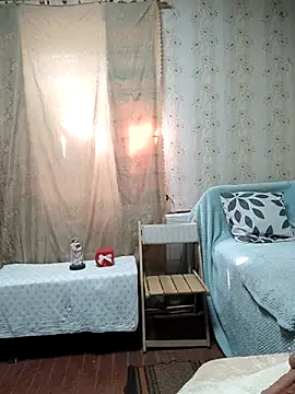 غرفة دردشة VselenaSun402 المباشرة