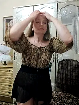 XXX chat uživo modela VselenaSun402