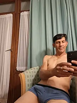 GORDONS10's Webcam Show