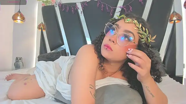 antonelllepiercee live XXX chat