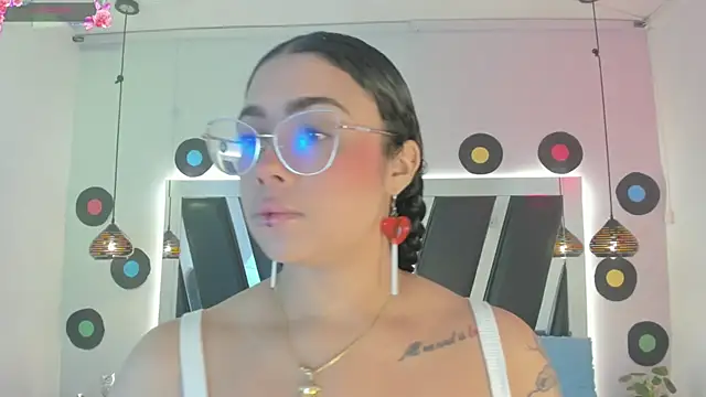 antonelllepiercee Live XXX-Chat