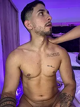 azraelsexyhot Adlı Modelin Web Kamerası Şovu