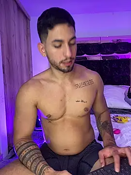 azraelsexyhot 网络视讯表演