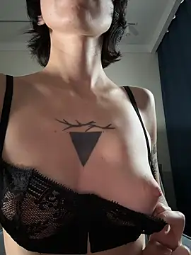 kikidoll – webcam-show
