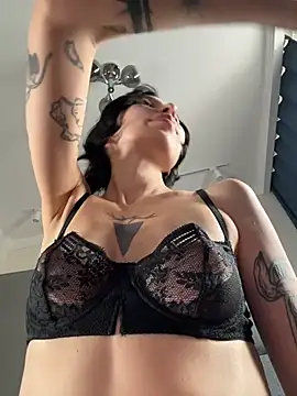 kikidoll Adlı Modelin Web Kamerası Şovu