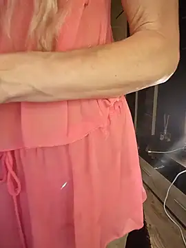 Show modela Mila_Lovi na web-kameri