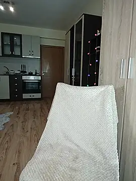 Mila_Lovi Webcam show