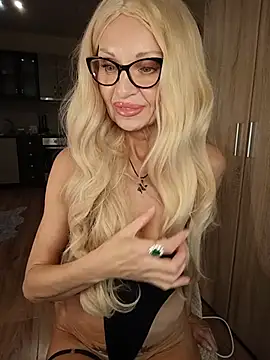 Вебкам-шоу Mila_Lovi