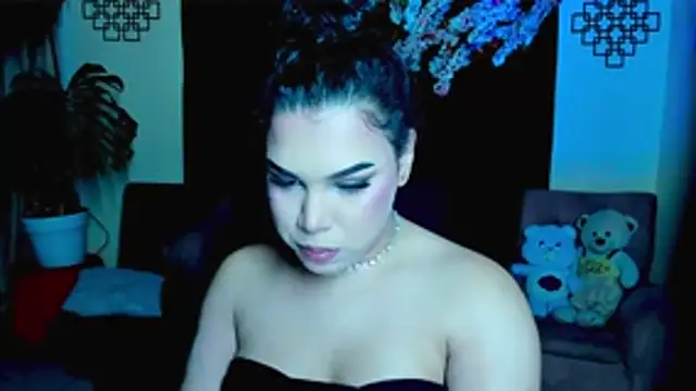 linda_zaam83866 Pertunjukan Webcam