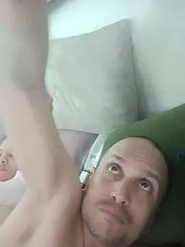 Candy_and_Jh0n's Live XXX Chat