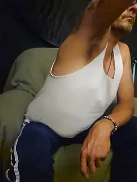 Pumpndeep webcam show
