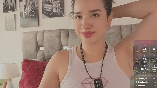 emilyrouxe's Live XXX Chat