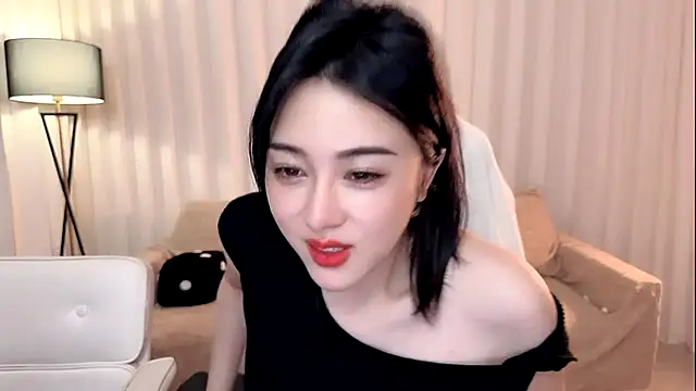 BlackCanbaobao Show in webcam