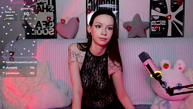 KittiMissi's Live XXX Chat