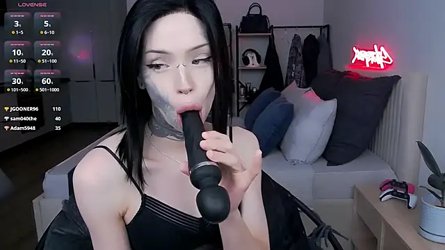 Tanya_M Pertunjukan Webcam