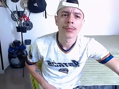 Pertunjukan Kamera Web PaleVibes