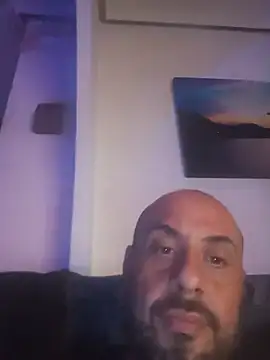 AlohaXx00 – webcam-show