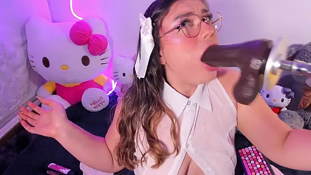 CassieBigass_ XXX чат на живо