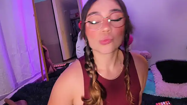 CassieBigass_'s Live XXX Chat