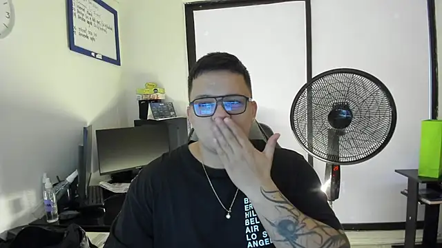 angel_fozのウェブカメラショー