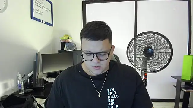 angel_foz webkamerás műsora