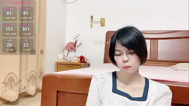 Linda-LL's Live XXX Chat