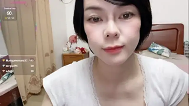 Linda-LL's Webcam Show