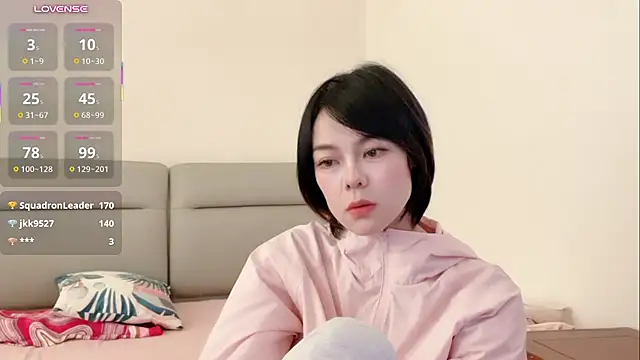 Linda-LLのウェブカメラショー