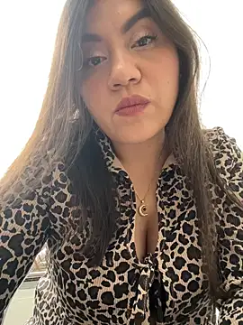 Iam__Cristal Show in webcam