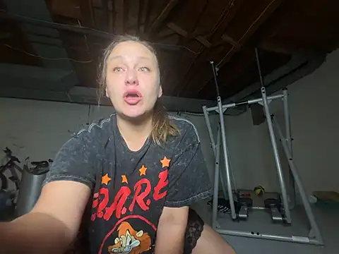 IvanaPlenty's Webcam Show
