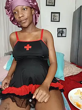 Chat XXX en directo de SHANTYBABE