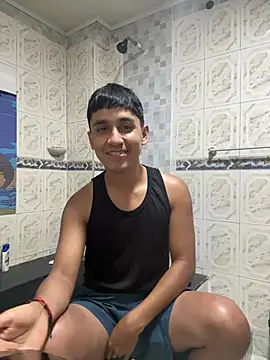 Thayler_jones Webcam-Show