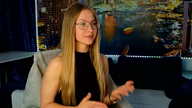 pusyavykusya's Live XXX Chat