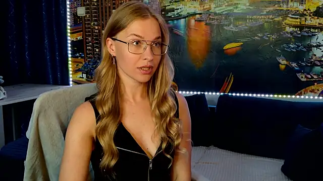pusyavykusya's Live XXX Chat