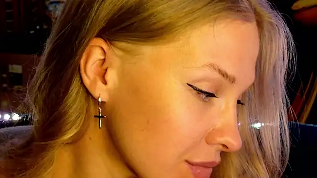 pusyavykusya Adlı Modelin Canlı XXX Sohbeti