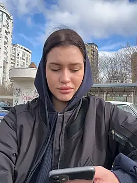 KikiWatson Pertunjukan Webcam