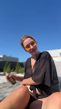 Chat XXX en directo de KikiWatson