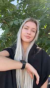 KikiWatson's Live XXX Chat