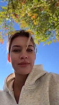 KikiWatson Chat XXX live