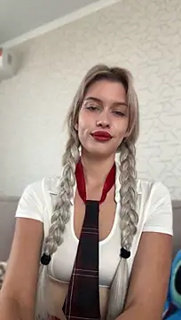 KikiWatson 라이브 XXX 채팅