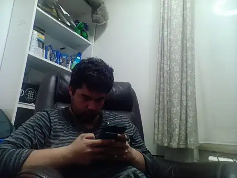הופעת וובקאם של joystick2006