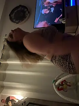 Show de webcam de Latinacowgirl