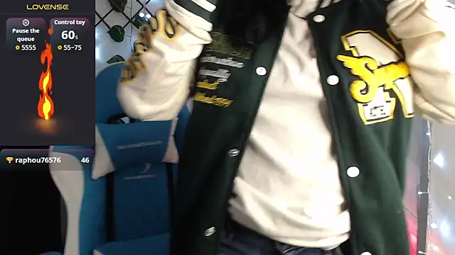 Nika_1_のウェブカメラショー