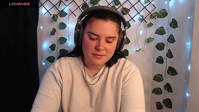 Chat +18 de Nika_1_ ao vivo