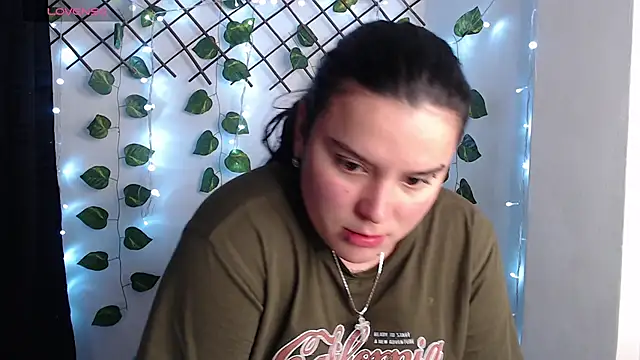 Nika_1_ – live chatrum