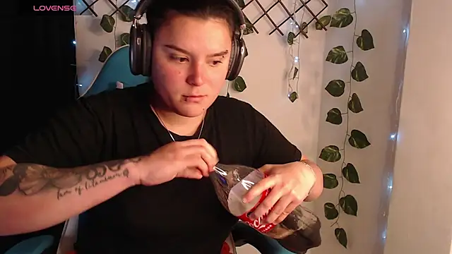 Nika_1_ Camer ă chat live