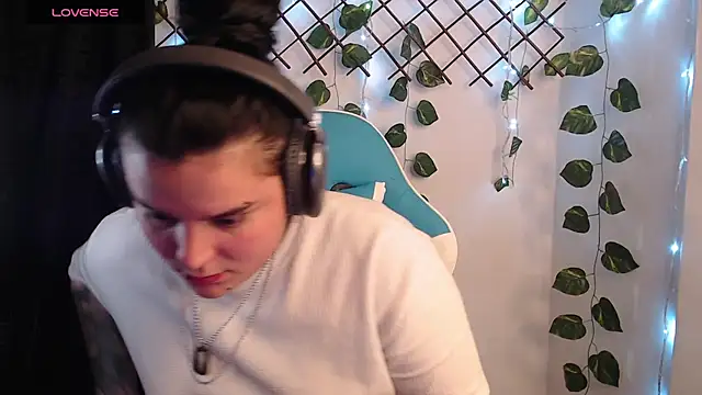 Nika_1_ Live XXX-chat